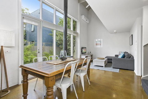 Terrace Lofts Apartments - Sydney Tourism 2