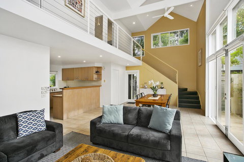 Terrace Lofts Apartments - Sydney Tourism 0
