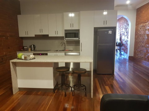 Sublime Spa Apartments - Sydney Tourism 11