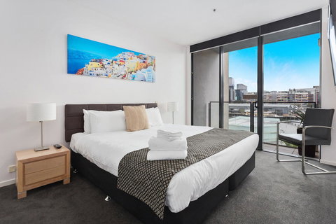 Docklands Private Collection - NEWQUAY - Sydney Tourism 8