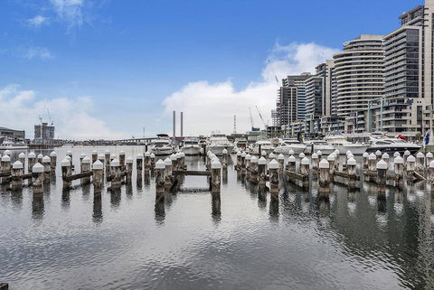 Docklands Private Collection - NEWQUAY - Sydney Tourism 19