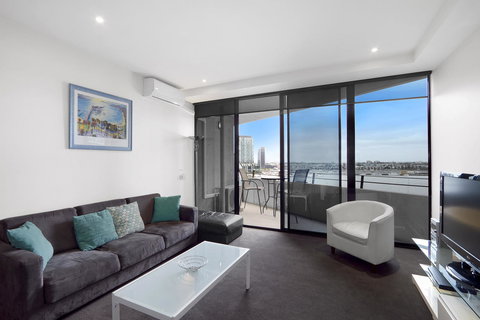 Docklands Private Collection - NEWQUAY - Sydney Tourism 30