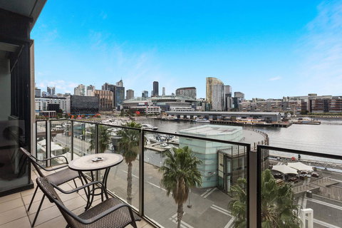 Docklands Private Collection - NEWQUAY - Sydney Tourism 6