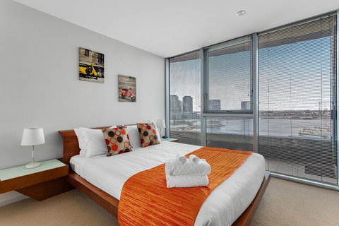 Docklands Private Collection - NEWQUAY - Sydney Tourism 4
