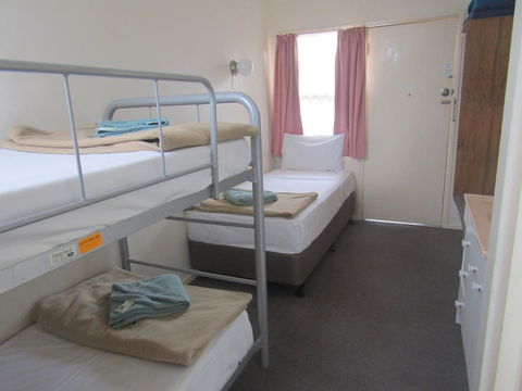 Twin City Motor Inn - Sydney Tourism 19