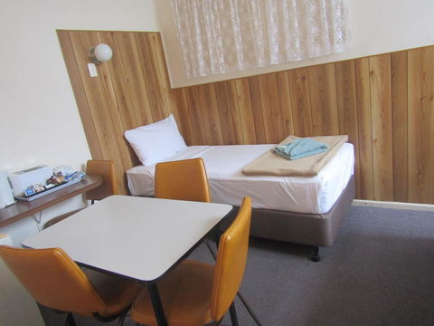 Twin City Motor Inn - Sydney Tourism 23