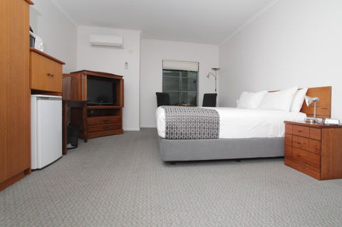 Quality Inn & Suites The Menzies - Sydney Tourism 4