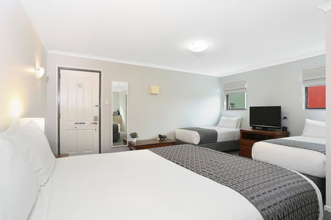 Quality Inn & Suites The Menzies - Sydney Tourism 15