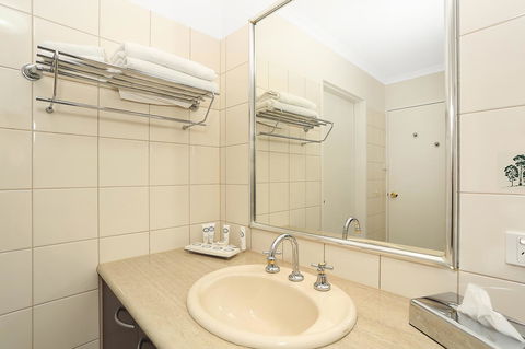 Quality Inn & Suites The Menzies - Sydney Tourism 32
