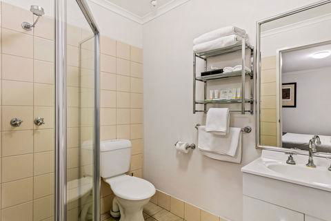 Quality Inn & Suites The Menzies - Sydney Tourism 1
