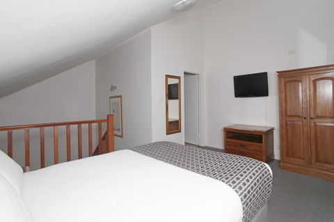 Quality Inn & Suites The Menzies - Sydney Tourism 24