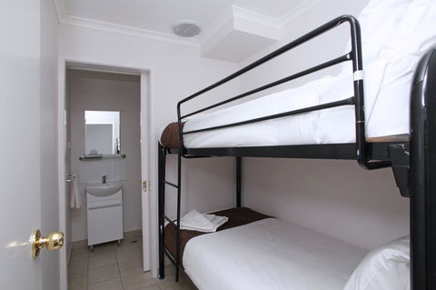Quality Inn & Suites The Menzies - Sydney Tourism 27