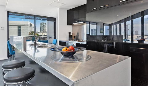 Docklands Executive Apartments - Melbourne - Sydney Tourism 2