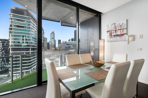 Docklands Executive Apartments - Melbourne - Sydney Tourism 36