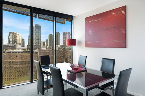 Docklands Executive Apartments - Melbourne - Sydney Tourism 19