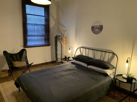 Central Club Hotel - Sydney Tourism 0
