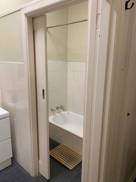 Central Club Hotel - Sydney Tourism 24