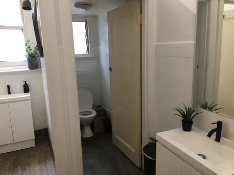 Central Club Hotel - Sydney Tourism 22