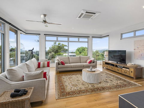 Aireys Ocean View - Sydney Tourism 0