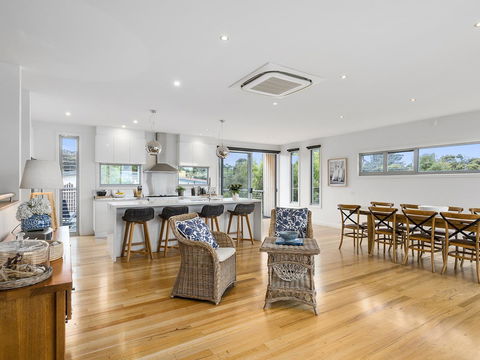 Aireys Ocean View - Sydney Tourism 5