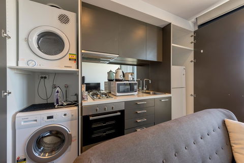 Amazing Accommodations : South Yarra - Sydney Tourism 22