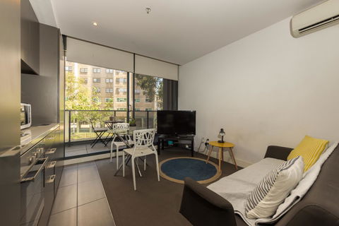 Amazing Accommodations : South Yarra - Sydney Tourism 14