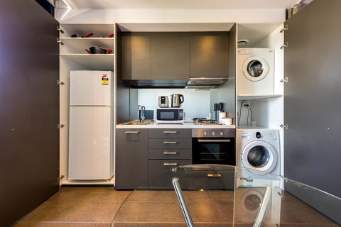 Amazing Accommodations : South Yarra - Sydney Tourism 31