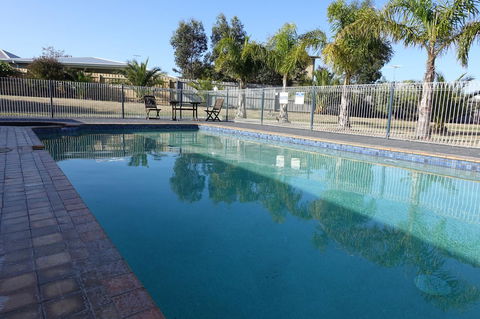 Torquay Tropicana Motel - Sydney Tourism 15