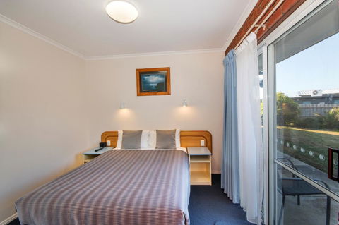 Torquay Tropicana Motel - Sydney Tourism 20