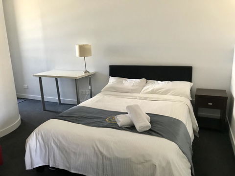 Mel-Uni Village - Sydney Tourism 21