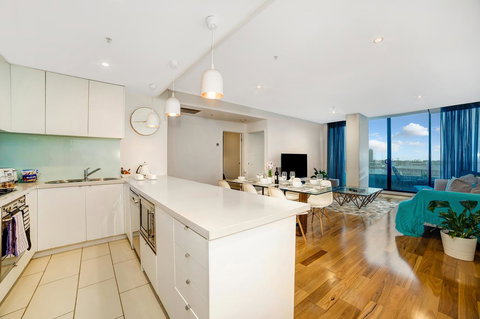 Signature Waterfront Apartments - Sydney Tourism 11