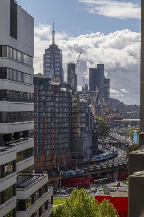 Signature Waterfront Apartments - Sydney Tourism 33