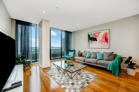 Signature Waterfront Apartments - Sydney Tourism 15