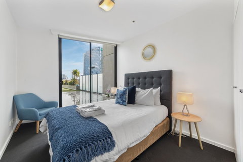 Signature Waterfront Apartments - Sydney Tourism 30