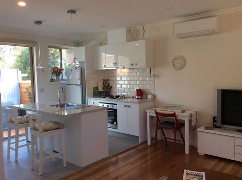Avilla By The Bay - Sydney Tourism 25