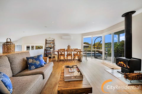 Peninsula Retreat - Sydney Tourism 0