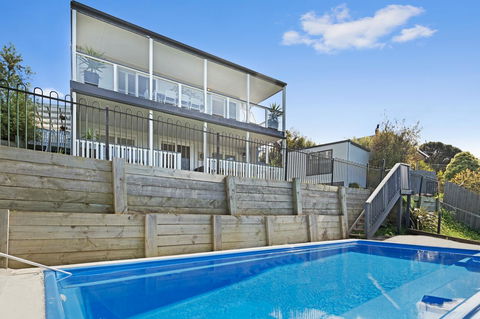 Peninsula Retreat - Sydney Tourism 21
