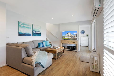 Peninsula Retreat - Sydney Tourism 3