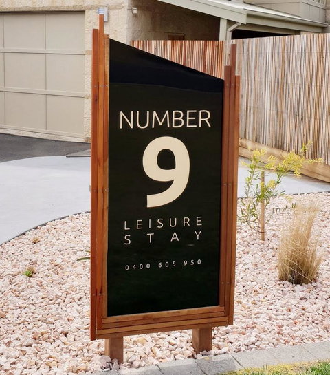 Number 9 Leisure Stay - Sydney Tourism 2