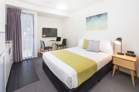 City Edge North Melbourne Apartment Hotel - Sydney Tourism 2