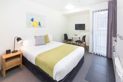 City Edge North Melbourne Apartment Hotel - Sydney Tourism 1