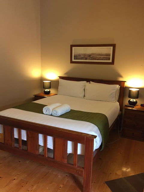 Little River Bed And Breakfast - Sydney Tourism 15