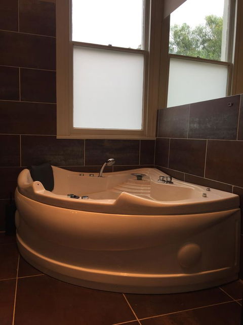 Little River Bed And Breakfast - Sydney Tourism 28