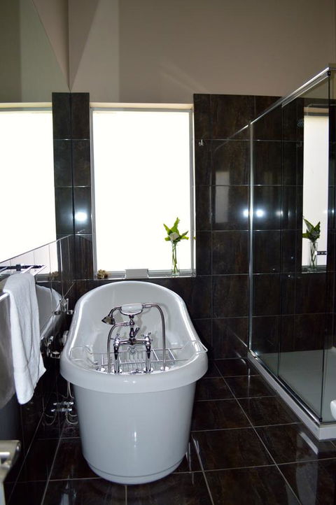 Little River Bed And Breakfast - Sydney Tourism 32