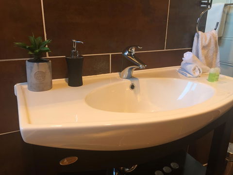 Little River Bed And Breakfast - Sydney Tourism 27