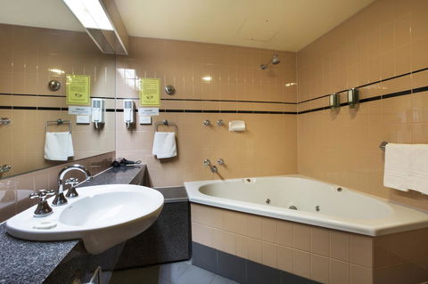 Nightcap At York On Lilydale - Sydney Tourism 21
