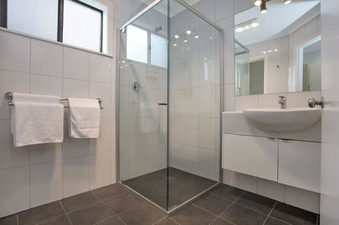 Hamilton Townhouse Motel - Sydney Tourism 21