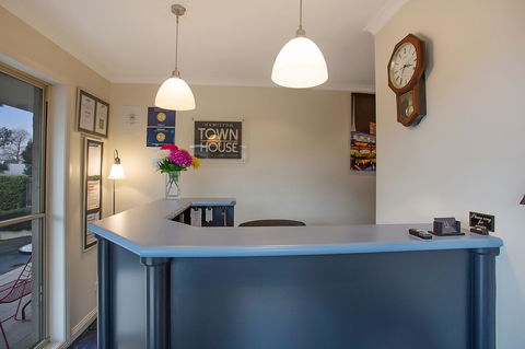 Hamilton Townhouse Motel - Sydney Tourism 12