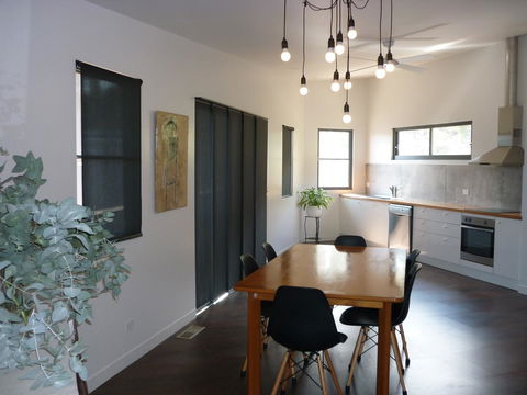 Saje\'s House & Pod - Sydney Tourism 3