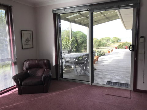 Eagle Bay Views - Sydney Tourism 7